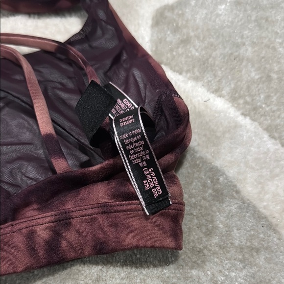 Victoria's Secret Tie-Dye Burgundy Athletic Set Sz S - Picture 4 of 5